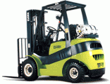EMPILHADEIRA 2,5 TON